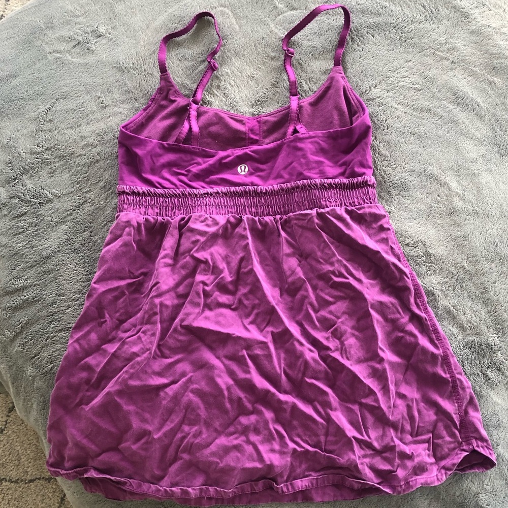 Lululemon tank top